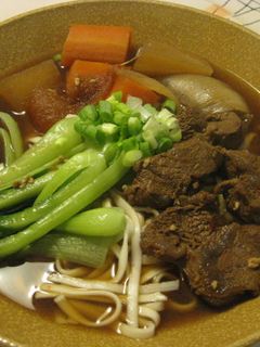 蕃茄紅燒牛肉湯麵 的食譜成品照片