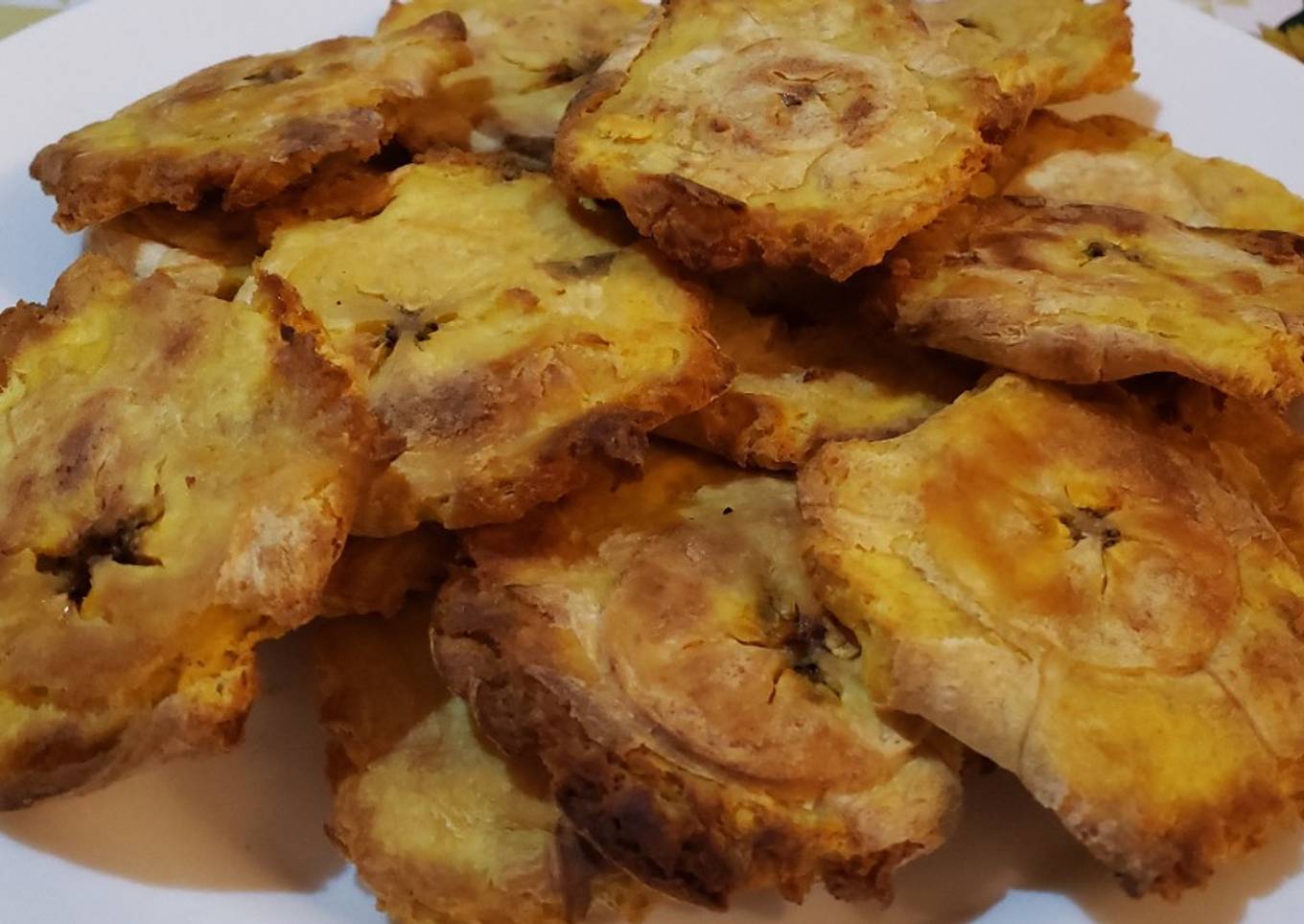 Tostones cubanos o Patacón Pisao en la olla Ninja Foodi