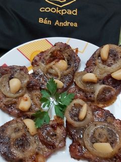 Négyborsos, hagymás sült tarja 🍺🍻🍺 recept fotója