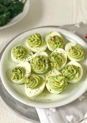 Foto resep "Avacado Deviled Eggs" (No Mayo)