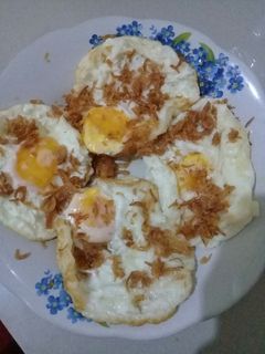 Foto resep Telor ceplok kuning separo matang