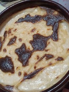 صورة لوصفة طاجن مكرونة بالصوص الابيض والجبنة 😋😍
