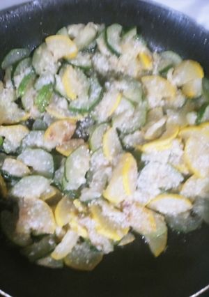 A picture of Garlic Parmesan Zucchini and Summer Squash.