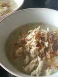 Kao Tom Kai Cheek ข้าวต้มไก่ฉีก - Rice Porridge with shredded chicken