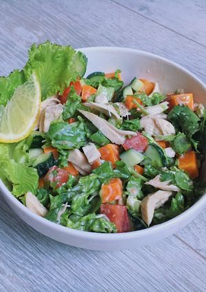 Hình của món Salad ức gà.