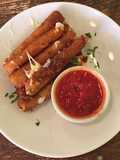 mozzarella sticks (Palitos de mozzarella )