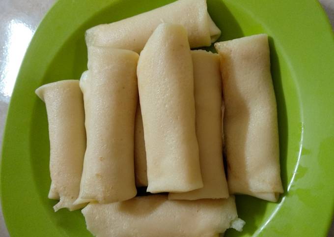 Resep Dadar Gulung Isi Vla Keju SiManisyangBukanSusu oleh Resep Dadar Gulung Isi Vla Keju SiManisyangBukanSusu oleh