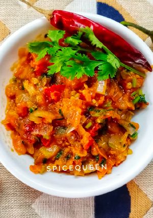 A picture of Mosdeng Serma (Tomato chutney).