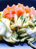 Tagliolini con crema di asparagi e cuore di salmone affumicato
