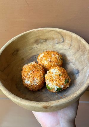 Foto resep Bola-Bola Nasi Uduk