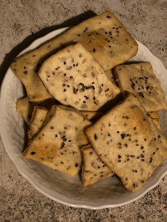 Foto di Crackers ai semi di chia, lino e sesamo