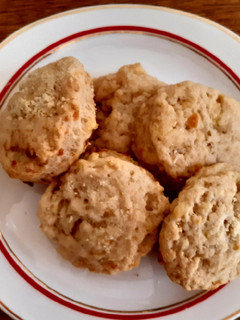 Una foto de Scones de queso rallado y ajo 🇺🇾