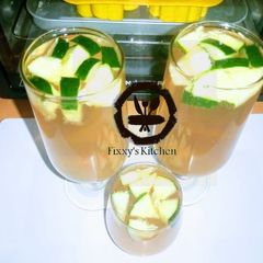 A picture of Taragon moctail.