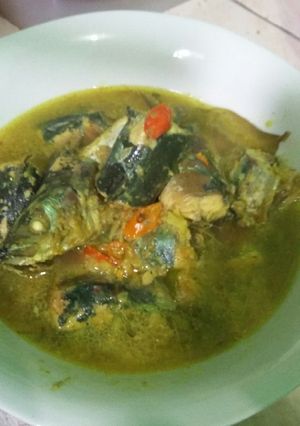Foto resep Ikan layang bumbu kuning simpel