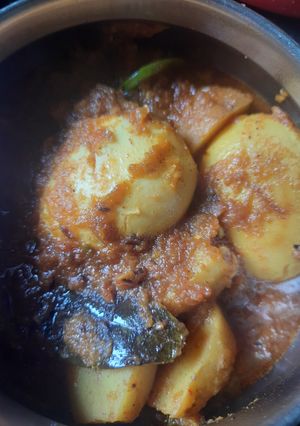 ডিমের ডালনা (dimer dalna recipe in Bengali) রেসিপির প্রধান ছবি