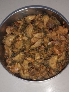 चटपटी मसाला करेले(CHATPATI MASALA KARELE RECIPE IN HINDI) रेसिपी मुख्य फोटो