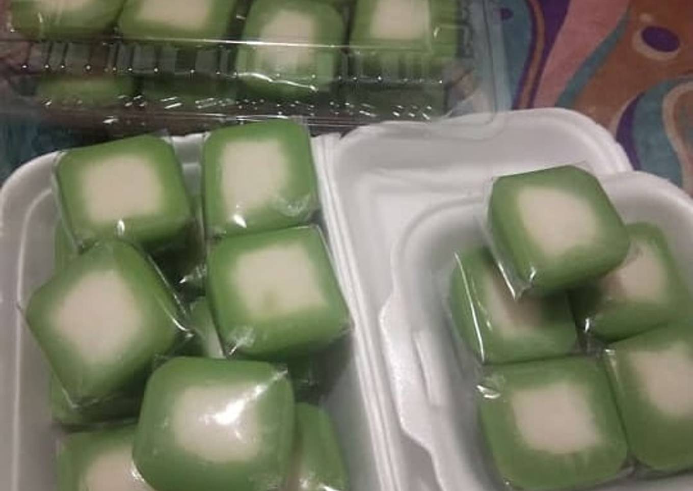 Kue Nona Manis