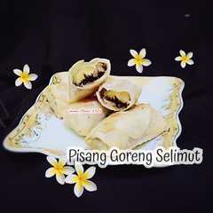 A picture of Pisang Goreng Selimut.