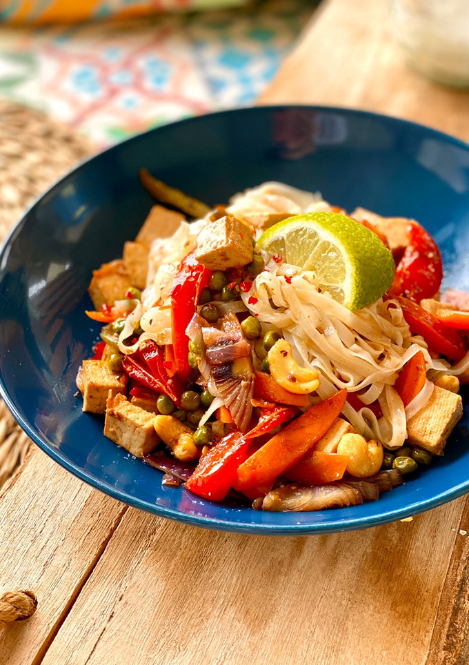 Una foto de Noodles veganos de aprovechamiento total
