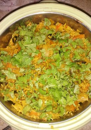 વેજ. બીરીયાની (Veg Biriyani Recipe In Gujarati) રેસીપી મુખ્ય ફોટો