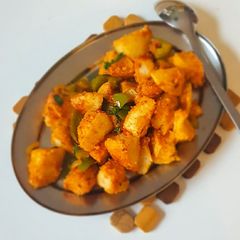 A picture of Fried Chilli Idlis.