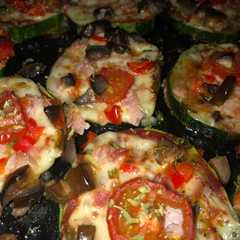 Una foto de Pizza de zapallo italiano / zucchini