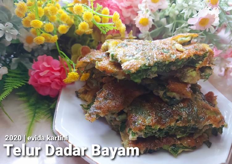 makanan Telur Dadar Bayam yang Menggugah Selera