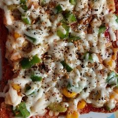 A picture of Bread spicy pizza.