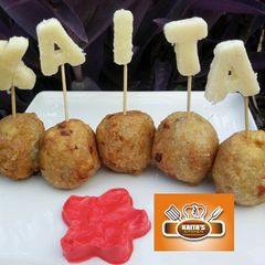 A picture of Yamballs.