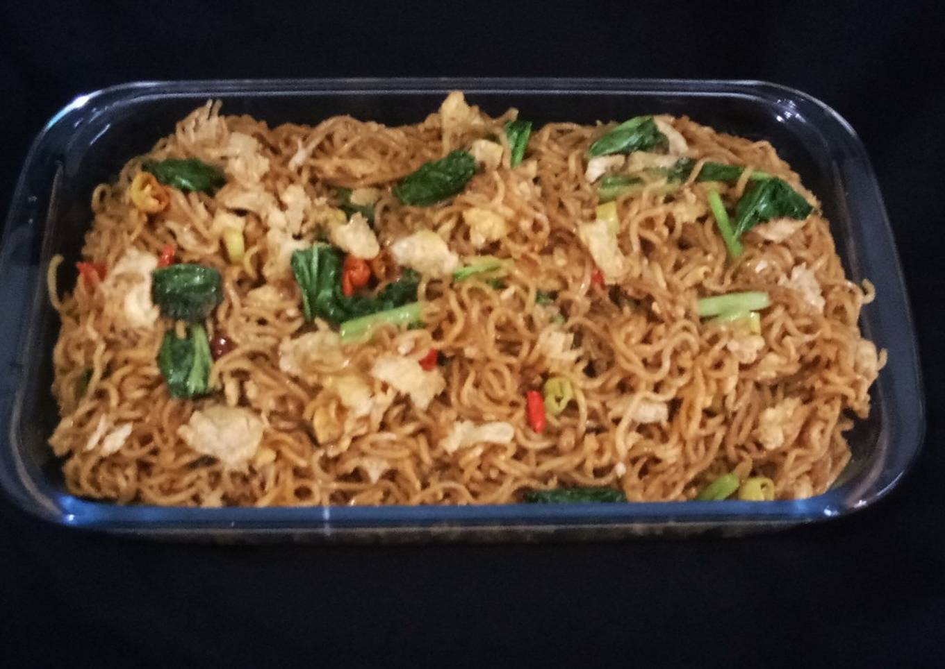 Variasi mi goreng instan