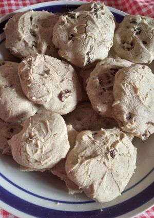 Una foto de Galletitas de uvas pasas sin gluten y sin azúcar