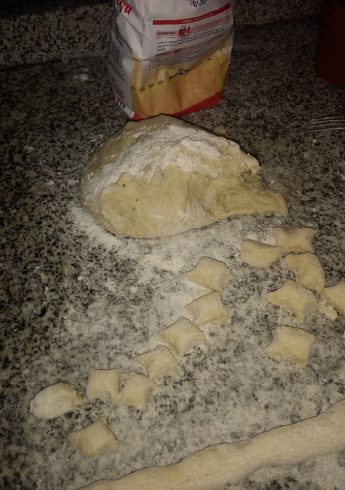 Una foto de Ñoquis de papa y harina