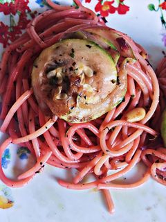 Una foto de Pasta a la remolacha🍝🥒