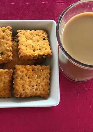 A picture of Savoury coriander biscuits.