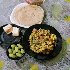 A picture of Phoolka Subzi Breakfast.