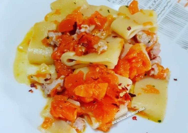 Calamarata zucca e salsiccia