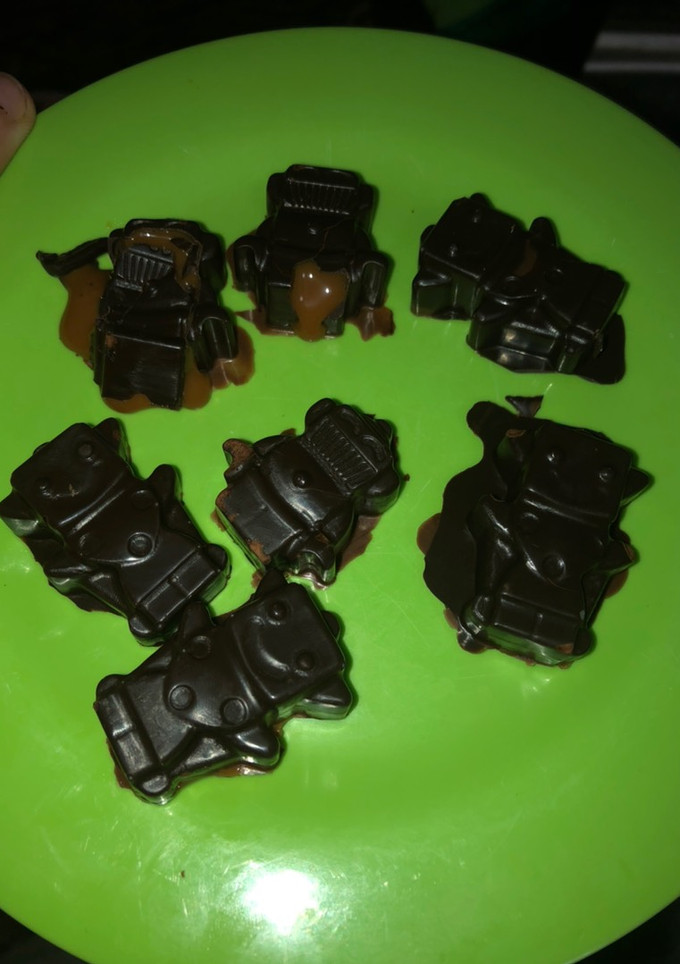 Una foto de Bombones rellenos 🍫🌰🥜