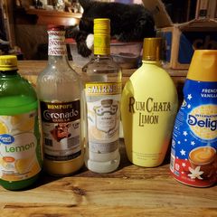 A picture of Lemon Meringue Martinis.