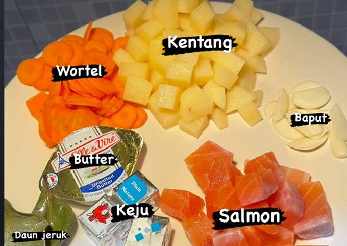 Mpasi 6bulan ~ Sup kentang salmon ~