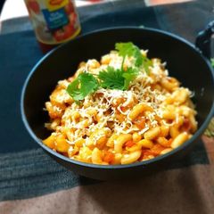 A picture of Indian style Macaroni Masala.