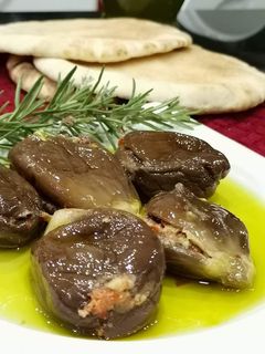 صورة لوصفة مكدوس الباذنجان بالجوز