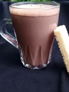 हॉट चॉकलेट (Hot chocolate recipe in Hindi) रेसिपी मुख्य फोटो