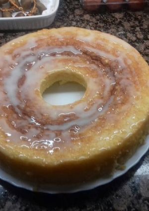 Una foto de Bizcocho de yogur de limón y anís
