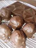 Ferrero με ρυζογκοφρέτες, σπόρους chia και πρωτεϊνούχα πραλίνα φουντουκιού χωρίς ζάχαρη