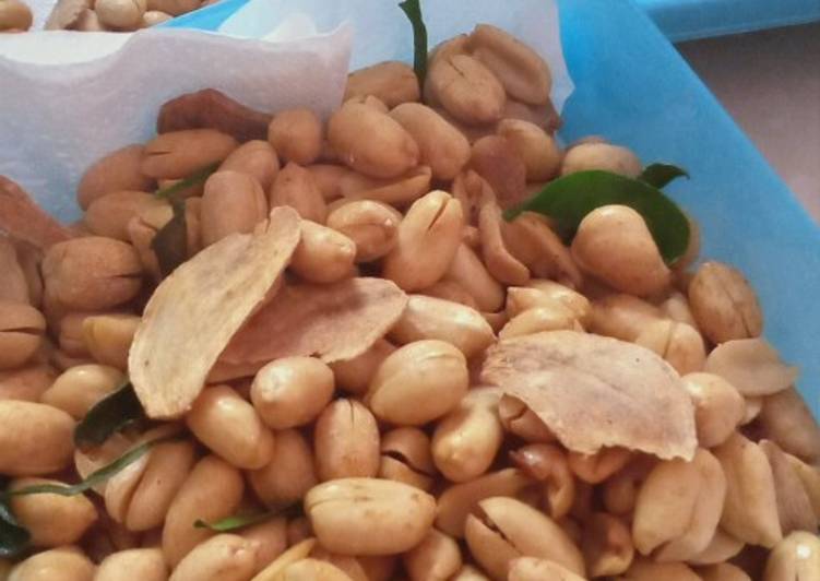 Cara Membuat Kacang bawang Anti Gagal