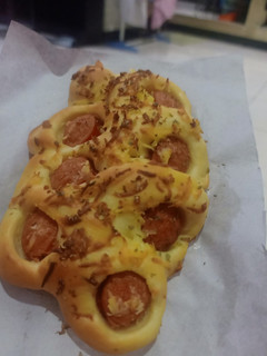 Foto resep Roti sosis enyakk