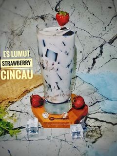 Foto resep Es Lumut Strawberry Cincau