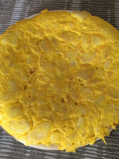 Una foto de Tortilla española con queso