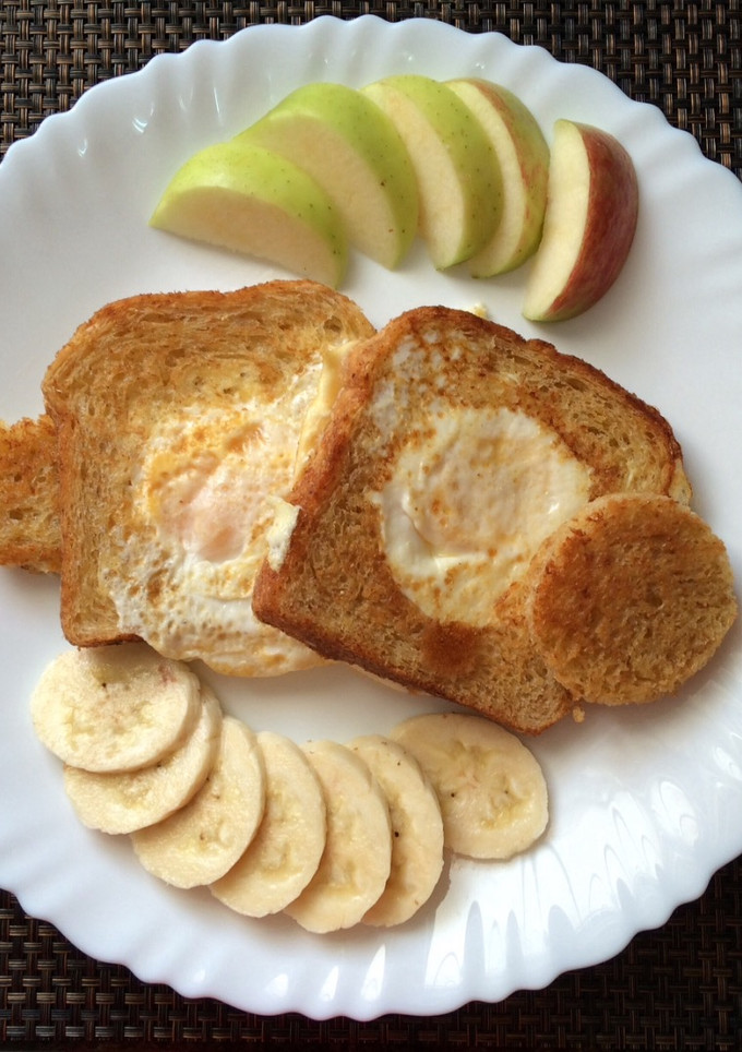 A picture of Toast with a Twist.