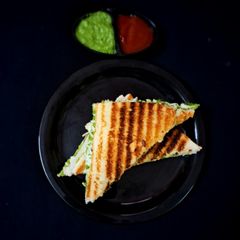 A picture of Ghughra Sandwich.
